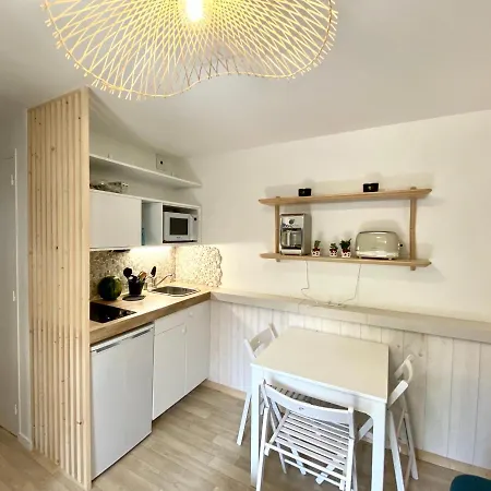 T2 , Bord De Mer, Acces Direct شقة *